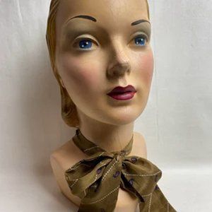 Vintage 100% silk women’s neck tie/hair scarf